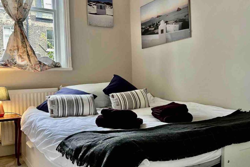 Wonderful Apartment In Earl'S Court Londra Exterior foto