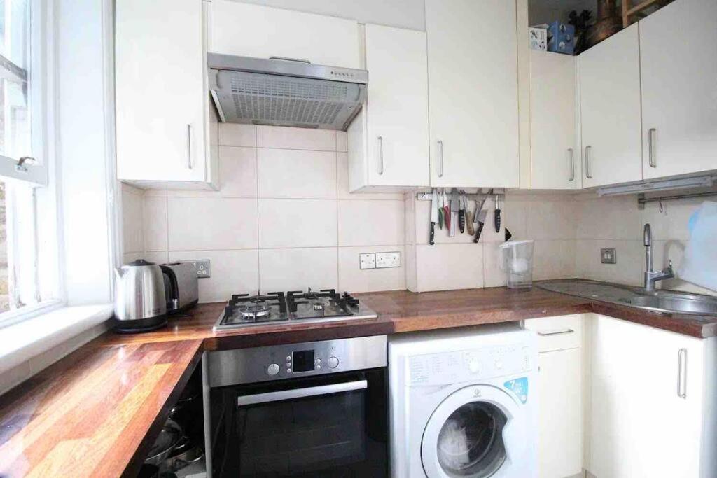 Wonderful Apartment In Earl'S Court Londra Exterior foto
